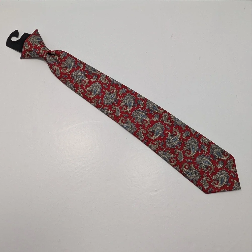 Vintage Designer Collection Kids Clip On Tie Red Paisley Made in USA 17.5